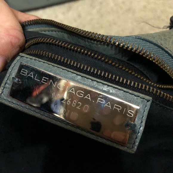 Large Balenciaga bag. Authentic. Offers welcome - Picture 2 of 5